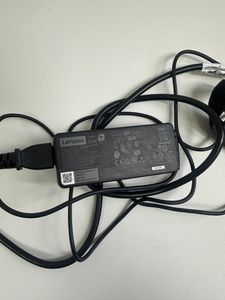 Б/в Ноутбук Lenovo 15/core i5-13420h ddr5/16gb ddr5/hdd *відсутній/ssd 512 gb/*інтегрована 01-200831602