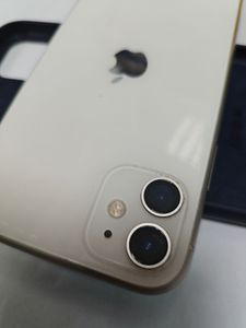 Б/у Мобильный телефон Apple iphone 11 128gb 01-200831538