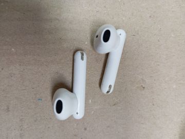 Б/в Навушники Oppo enco air 18-000093574
