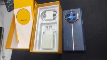 Б/в Мобільний телефон Realme 12 pro+ 12/512gb 01-200844836