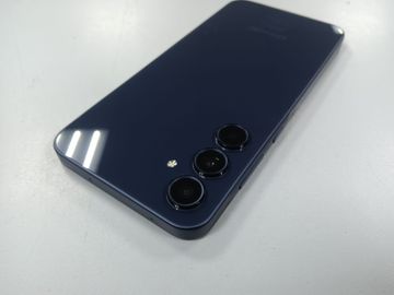 Б/в Мобільний телефон Samsung galaxy a35 5g 8/256gb 01-200804240