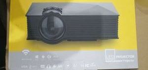 Б/у Проектор Unic uc68 wi-fi 01-200861008