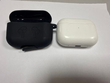 Б/в Навушники Apple airpods pro 2nd generation with magsafe charging case usb-c 01-200865316