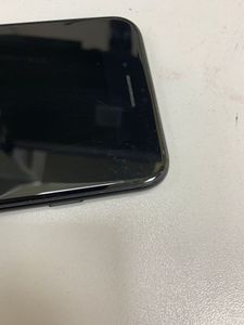 Б/в Мобільний телефон Apple iphone se 2020 64gb 01-200892345