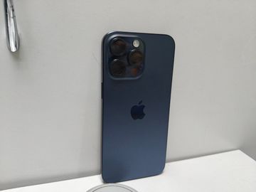 Б/у Мобільний телефон Apple iphone 15 pro max 512gb 01-200903051