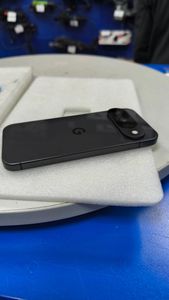 Б/в Мобільний телефон Google pixel 10 12/256gb 01-200907141