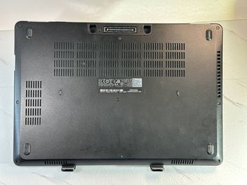 Б/в Ноутбук Dell 14/core i5 6200u ddr3/8gb ddr4/ssd 256 gb/*інтегрована 01-200907896