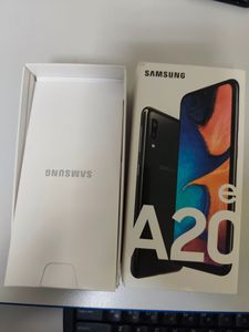 Б/в Мобільний телефон Samsung galaxy a20e sm-a202f 3/32gb 01-200898651