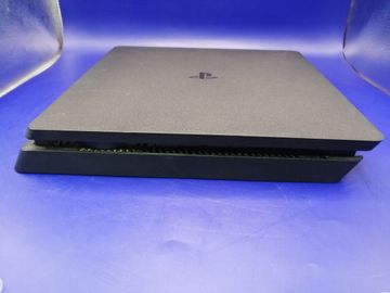 Б/у Игровая приставка Sony playstation 4 slim 1tb 01-200914011