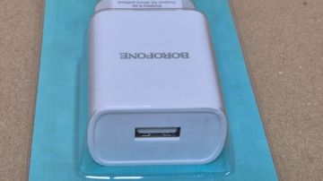 Б/у Сетевое зарядное устройство Borofone ba20a 16-000276439