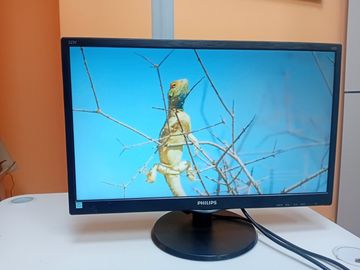 Б/в Монітор Philips 223v5l 01-200922647