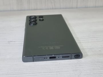 Б/в Мобільний телефон Samsung galaxy s23 ultra sm-s918b 12/256gb 01-200923330