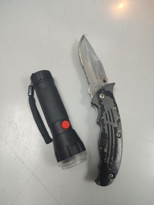Б/в Ніж складаний Гарт ніж + ліхтарик 01-200927239