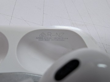 Б/в Навушники Apple airpods pro 2nd generation with magsafe charging case usb-c 01-200928186