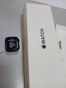 Б/в Смарт-годинник Apple watch se 2 gps 44mm aluminium case 01-200960426