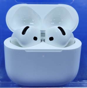 Б/в Навушники Apple airpods 4 01-200901492