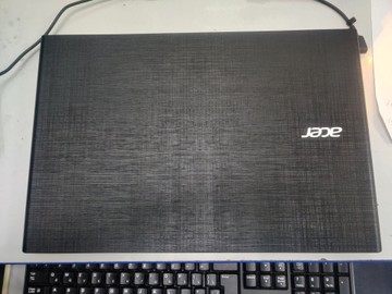 Acer 15/core i5 6200u ddr3/12gb ddr3/hdd *відсутній/ssd 500 gb/geforce 920m 2gb