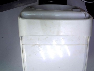 Б/в М`ясорубка Bosch mfw3x15w 01-200975386