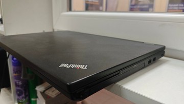 Б/в Ноутбук Lenovo 15/core i3 6006u ddr3/8gb ddr3/hdd *відсутній/ssd 120 gb/*інтегрована 01-200976759