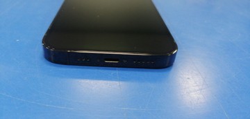 Б/в Мобільний телефон Apple iphone 14 pro 256gb 01-200896822