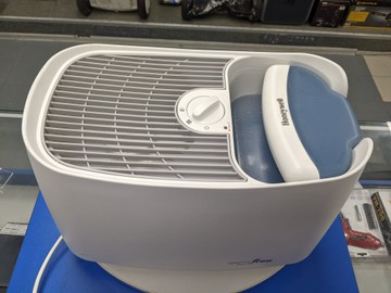 Б/в Зволожувач повітря Honeywell ultra violet germ - free cool moistur 01-200990369