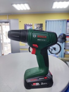 Б/у Шуруповерт Bosch easydrill 18v-38 01-200992095