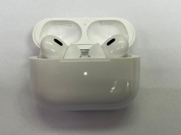 Б/у Навушники Apple airpods pro 2nd generation with magsafe charging case usb-c 01-200994682