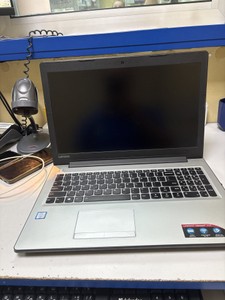 Б/в Ноутбук Lenovo 15/core i3 6100u ddr3/4gb ddr3/hdd 500 gb/ssd 256 gb/geforce 920mx 2gb 01-201002003