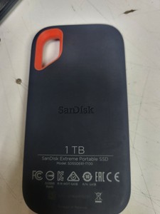 Б/в Ssd накопичувач Sandisk extreme portable v2 1 tb 01-201003361