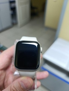 Б/в Смарт-годинник Apple watch se 2 gps 40mm aluminium case 01-201008419