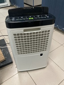 Б/у Осушитель воздуха Cooper&Hunter ch-d009wd8-20ld 01-201041721