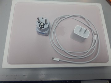 Б/в Ноутбук Apple macbook neo 256gb 01-201043578