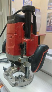 Б/в Фрезер Maktec mt 362 01-201049021