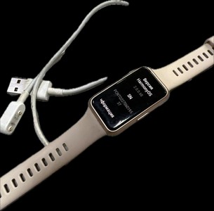 Б/в Фітнес-браслет Huawei band 7 01-201064189