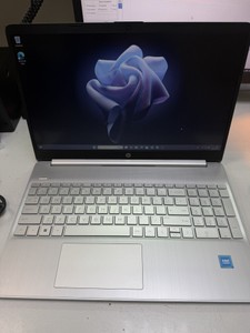 Б/в Ноутбук Hp 15/celeron n4500 ddr4/8gb ddr4/hdd *відсутній/ssd 256 gb/*інтегрована 01-201065672