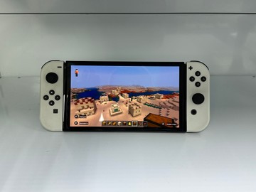 Б/в Ігрова приставка Nintendo switch oled 01-201056081