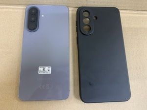 Б/в Мобільний телефон Samsung galaxy a57 5g 8/256gb 01-201159133