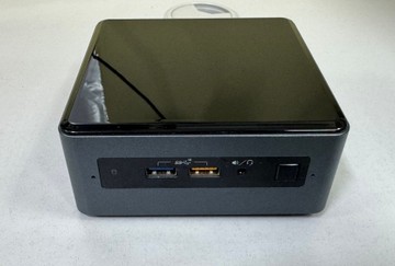 Б/у Мини пк Intel intel nuc8i7beh/core i7-8559u/8gb/ssd240/iris plus graphics 655 01-201158062