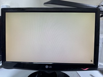 Б/в Монітор Lg flatron w1943s 01-201160800