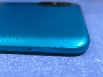 Б/в Мобільний телефон Xiaomi redmi 9a 2/32gb 01-201167264