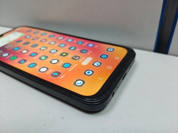 Б/в Мобільний телефон Xiaomi redmi 15c 4g 4/128gb 01-201177770