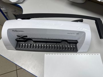 01-200598264: Fellowes starlet 2