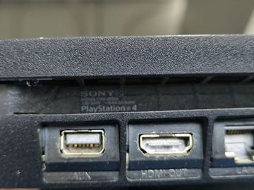 01-200779230: Sony playstation 4 slim 1tb