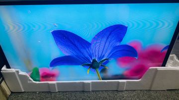 01-200786440: Samsung ue32t5300