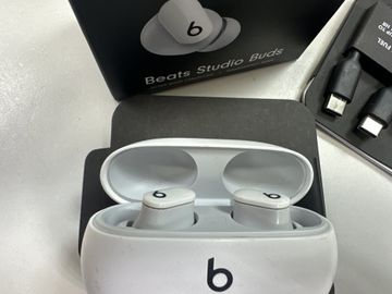 Б/в Навушники Beats By Dr. Dre studio buds 01-200811433