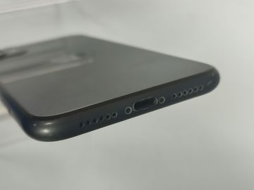 Б/в Мобільний телефон Apple iphone 11 64gb 01-200828480