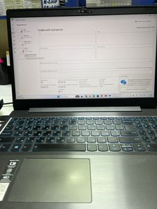 Б/в Ноутбук Lenovo 17/core i5 9300hf ddr4/8gb ddr4/hdd *відсутній/ssd 256 gb/geforce gtx1660 6gb 01-200839100
