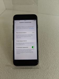 Б/в Мобільний телефон Apple iphone 7 32gb 01-200836068