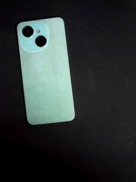 Б/в Мобільний телефон Tecno spark go 1 kl4 4/128gb 01-200861449