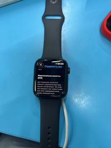 Б/в Смарт-годинник Apple watch series 8 gps 45mm aluminum case 01-200875185